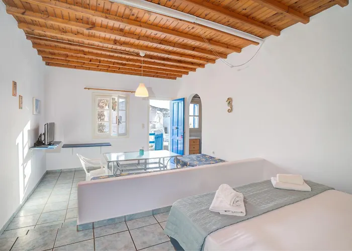 Cycladic Apt Near Mykonos Town *